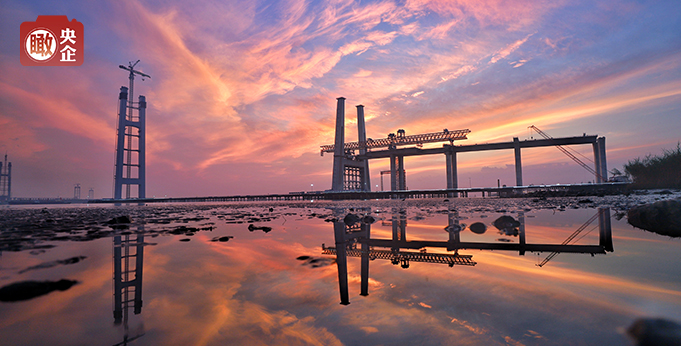 【瞰央企】张靖皋长江大桥建设提速